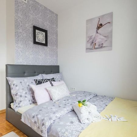 Blue Sky Apartment Varşova Dış mekan fotoğraf